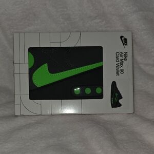 NWT Nike Air Max 90 Card Holder Black and Green